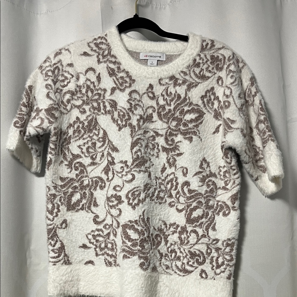 Liz Claiborne Cream and Gold Floral Short-Sleeve Crewneck Sweater